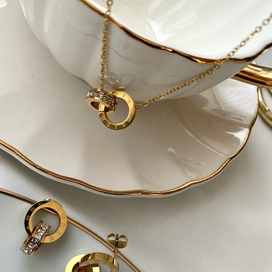 Ceres Gold Pendant Necklace With Zircon Stones