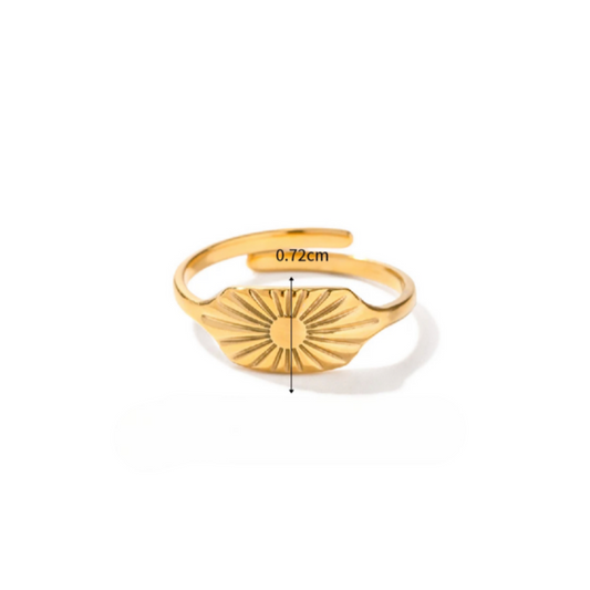 One Size Gold Solei Ring