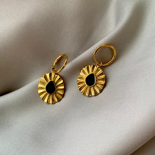 Gold Flower Shape Earrings